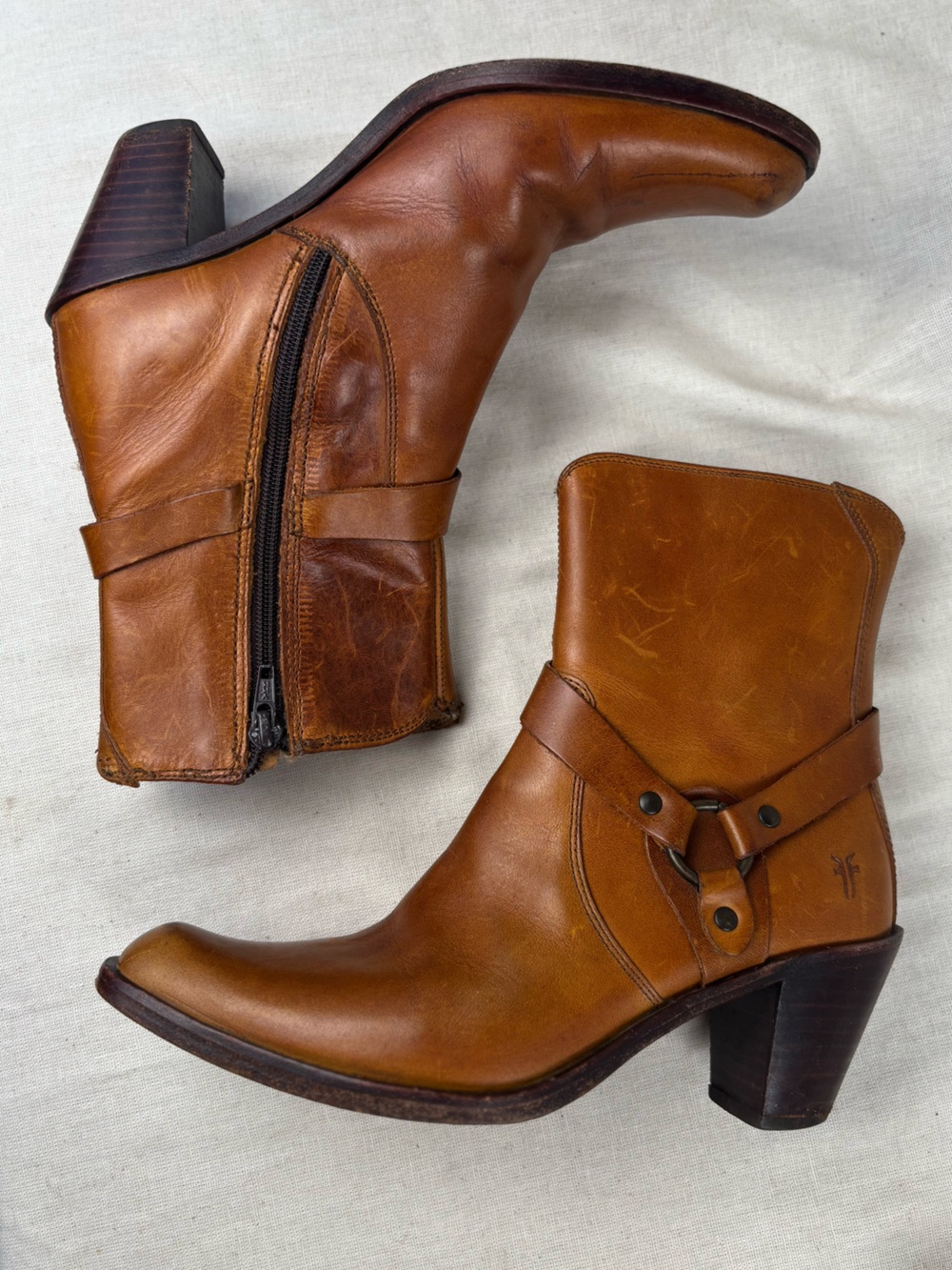 Frye Romy Harness Boots Brown Cognac Leather Womens Size 6 Short Western Boots